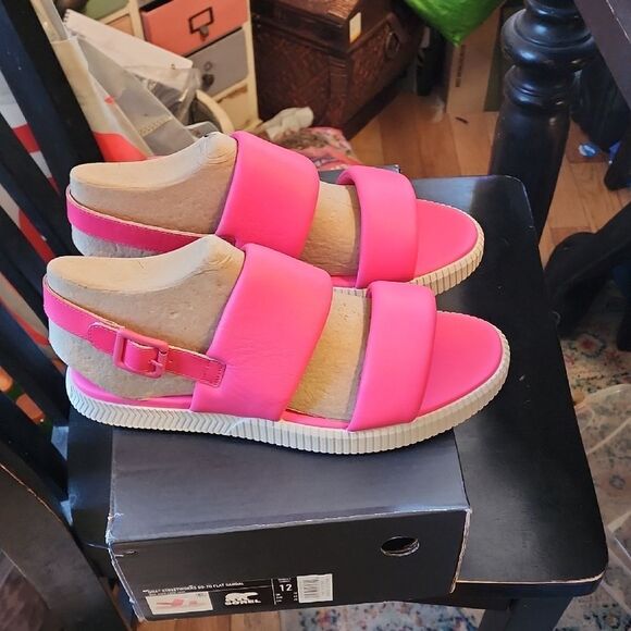 Sorel Ona Streetworks Go to Flat Sandals Bright Pink Sandals with Buckle - Picture 1 of 6